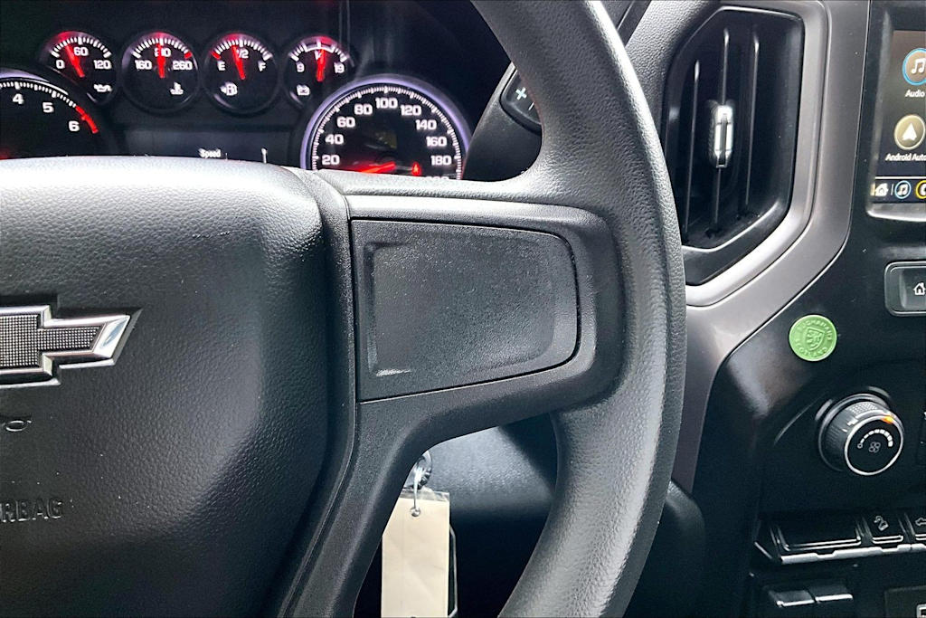 Thumbnail: 2019 Chevrolet Silverado 1500 - 24