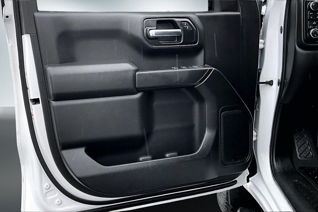 Thumbnail: 2019 Chevrolet Silverado 1500 - 26