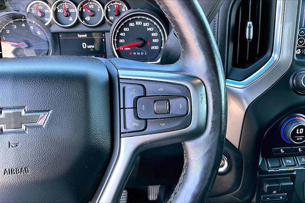 Thumbnail: 2021 Chevrolet Silverado 1500 - 24