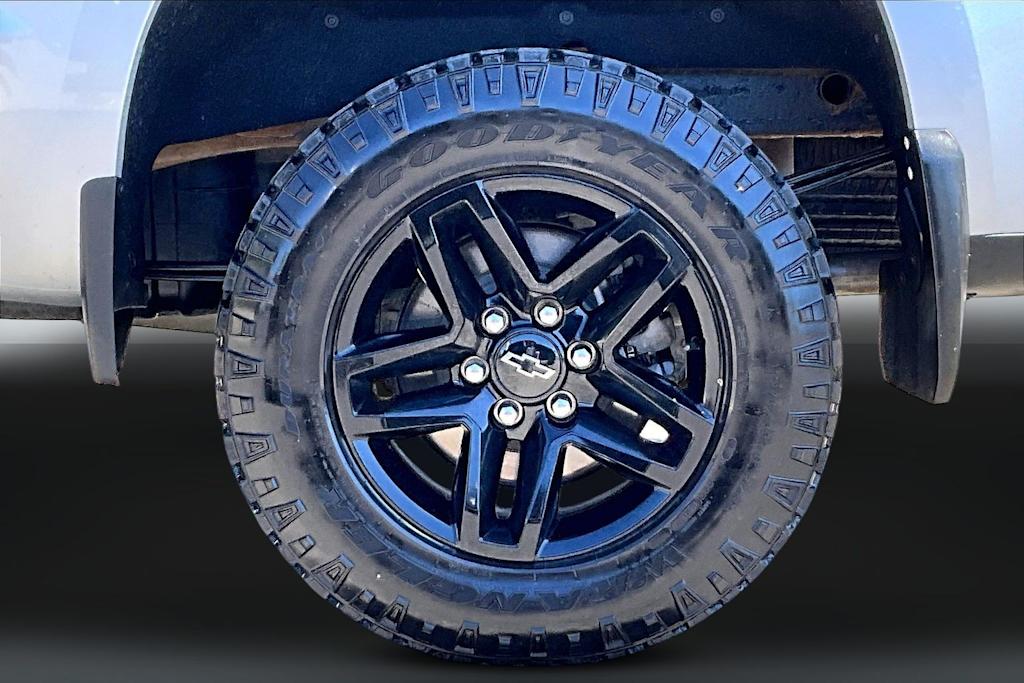 Thumbnail: 2021 Chevrolet Silverado 1500 - 33