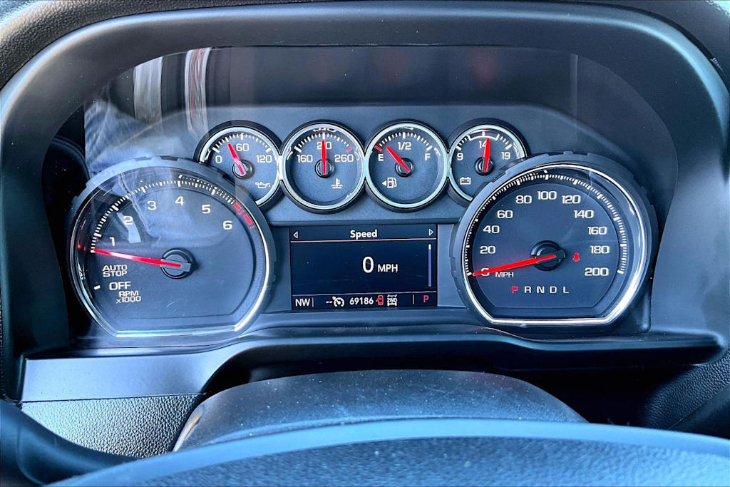 Thumbnail: 2021 Chevrolet Silverado 1500 - 17