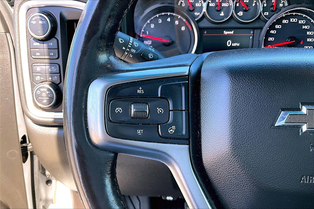 Thumbnail: 2021 Chevrolet Silverado 1500 - 23