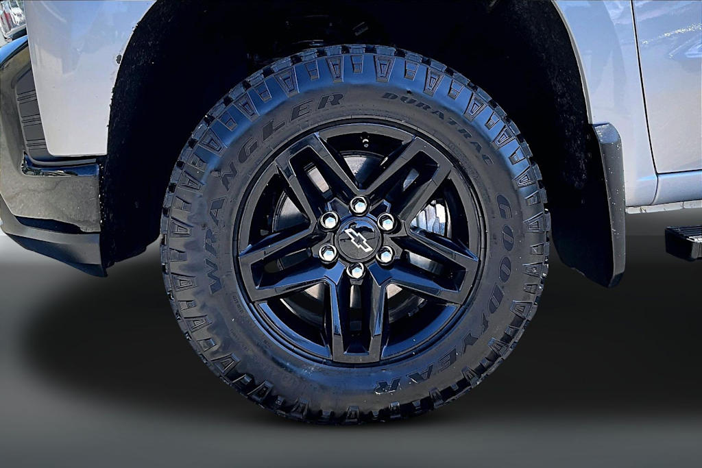 Thumbnail: 2021 Chevrolet Silverado 1500 - 7