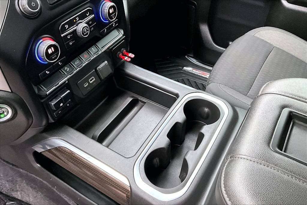 Thumbnail: 2021 Chevrolet Silverado 1500 - 16