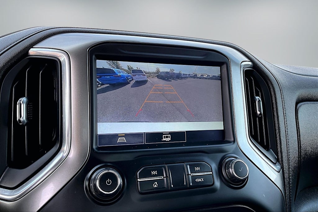 Thumbnail: 2021 Chevrolet Silverado 1500 - 26