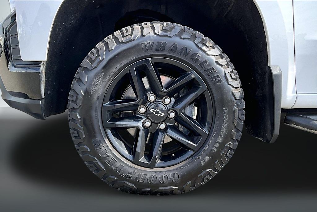 Thumbnail: 2021 Chevrolet Silverado 1500 - 7