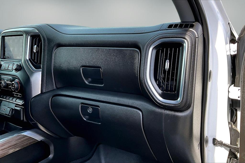 Thumbnail: 2021 Chevrolet Silverado 1500 - 23