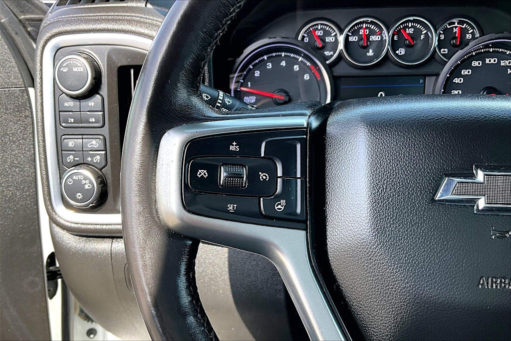 Thumbnail: 2021 Chevrolet Silverado 1500 - 24