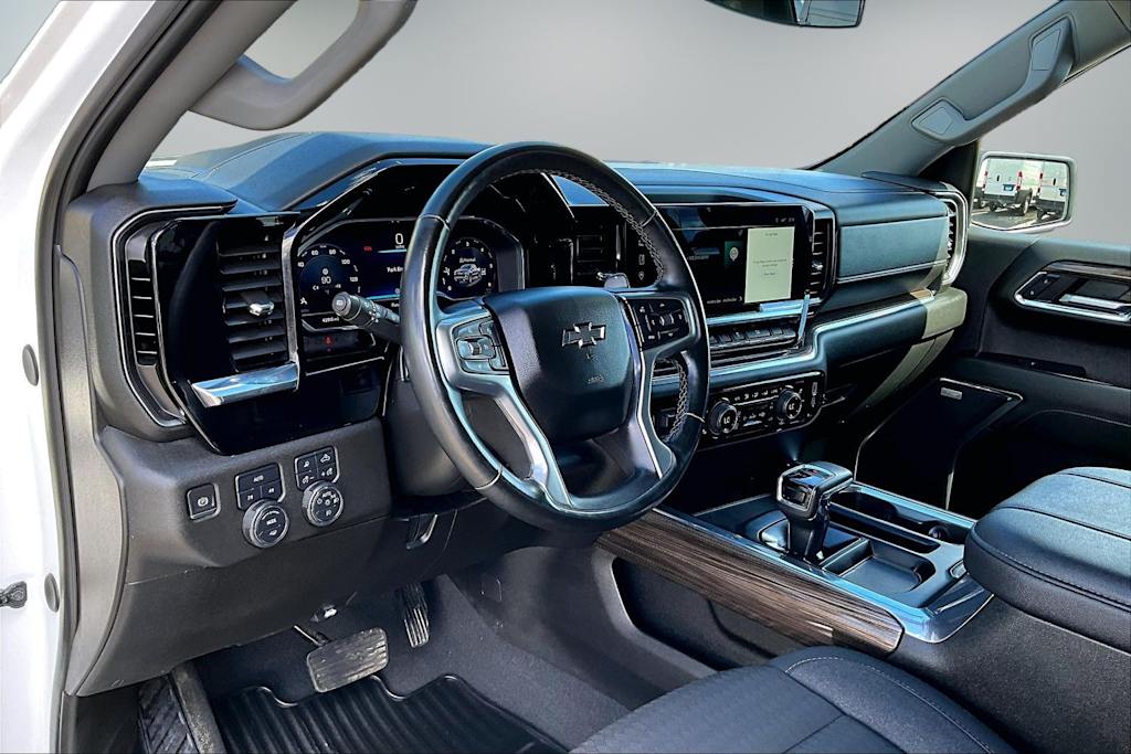 Thumbnail: 2024 Chevrolet Silverado 1500 - 2