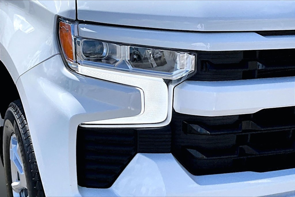 Thumbnail: 2024 Chevrolet Silverado 1500 - 30