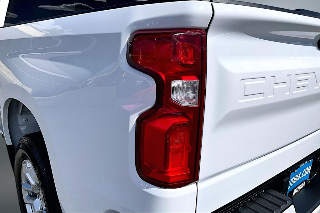 Thumbnail: 2024 Chevrolet Silverado 1500 - 31