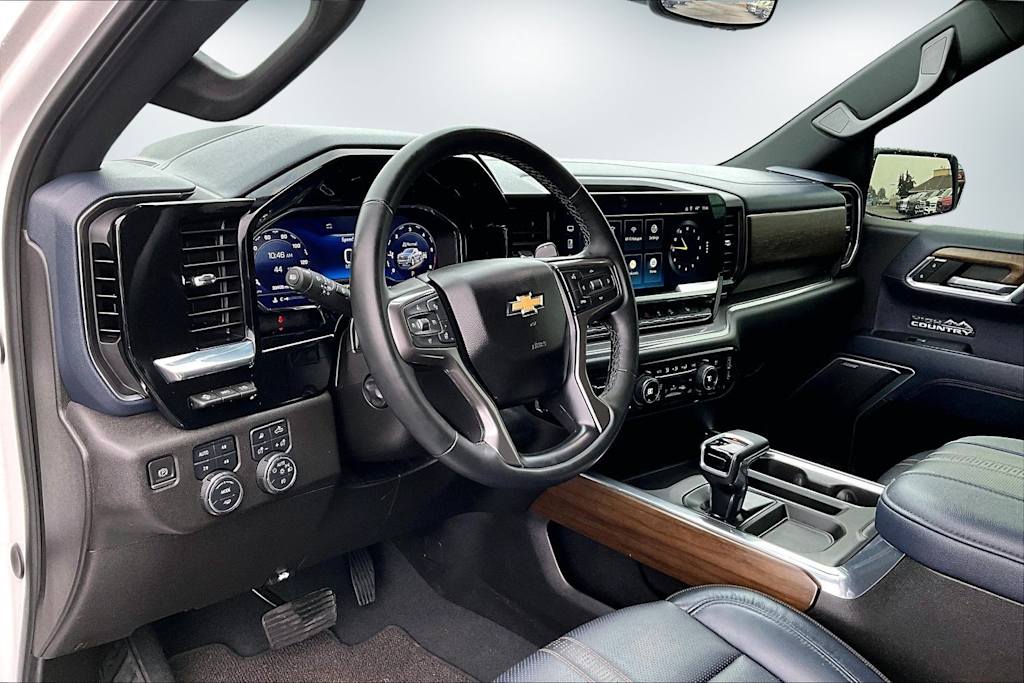 Thumbnail: 2024 Chevrolet Silverado 1500 - 2