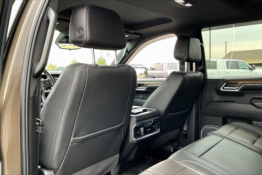 Thumbnail: 2023 Chevrolet Silverado 1500 - 13