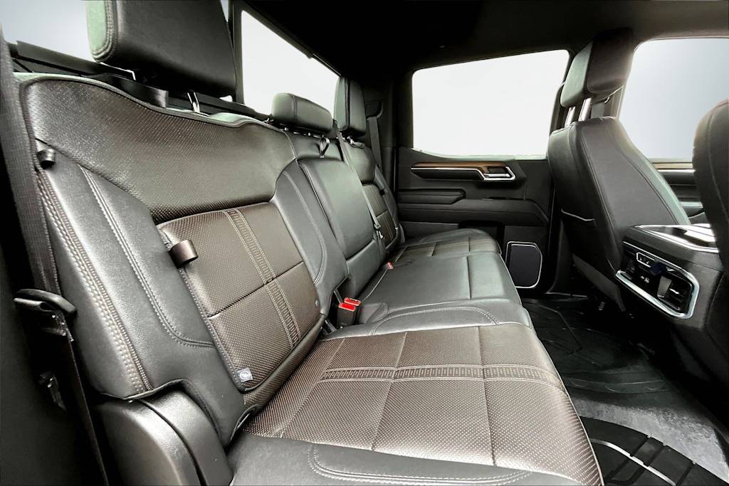 Thumbnail: 2023 Chevrolet Silverado 1500 - 30