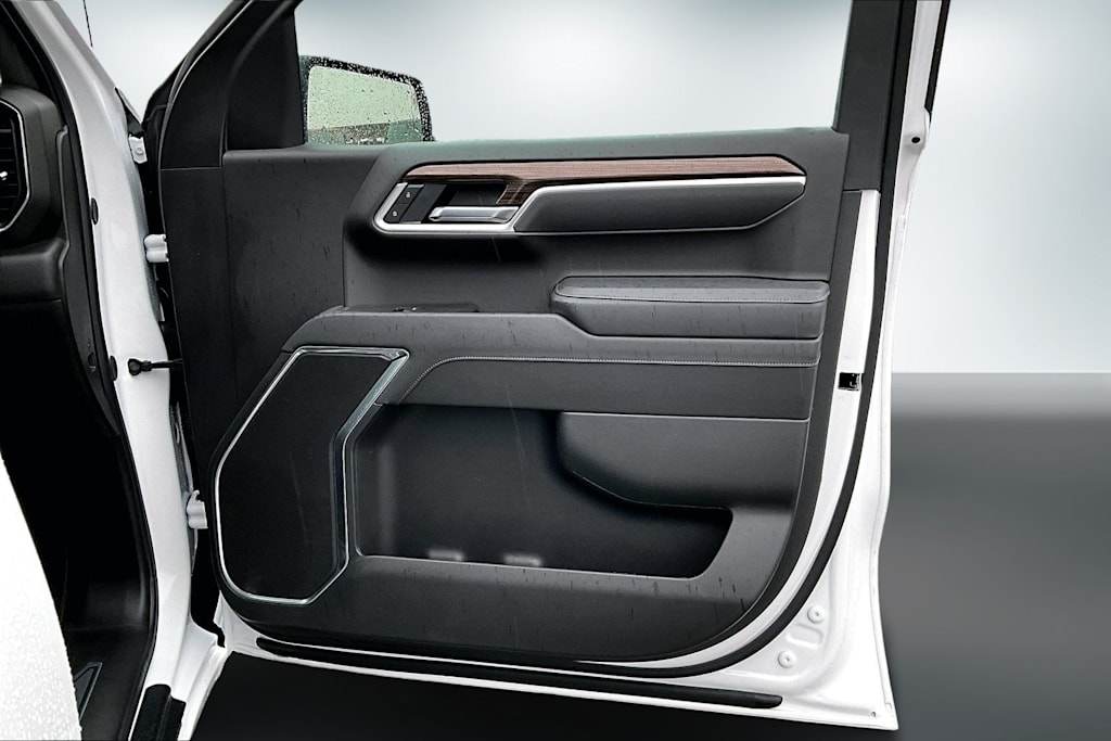 Thumbnail: 2025 Chevrolet Silverado 1500 - 28