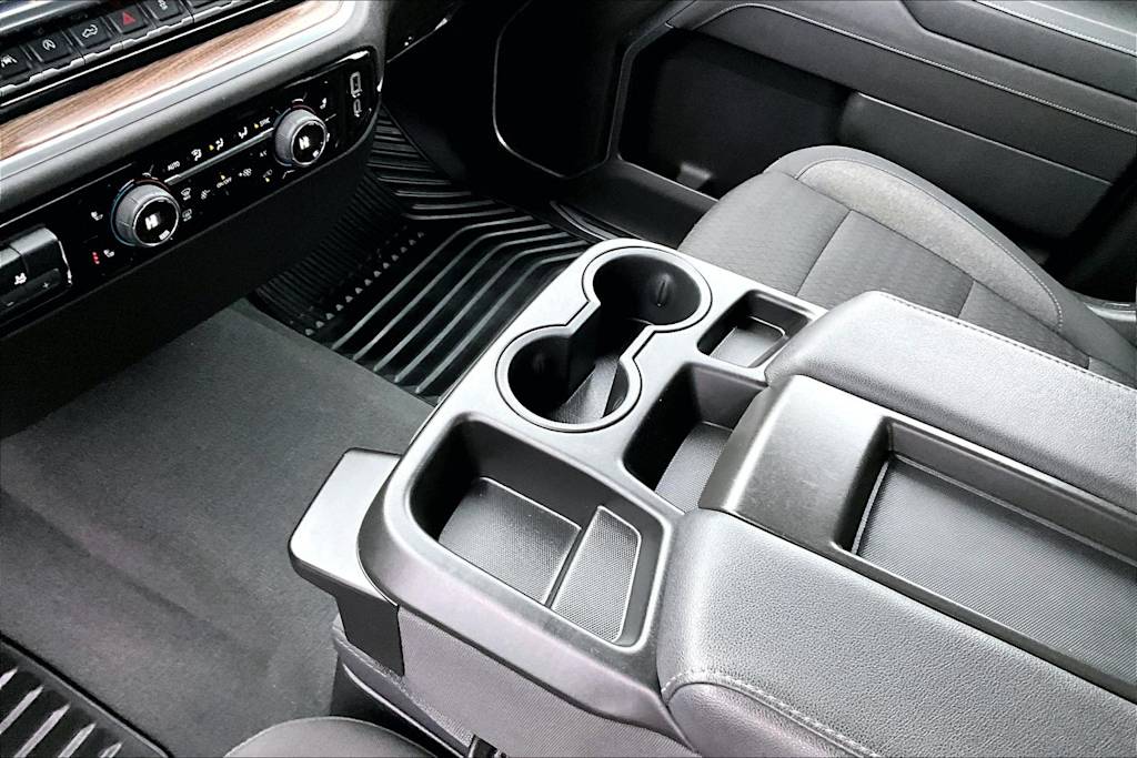 Thumbnail: 2025 Chevrolet Silverado 1500 - 17