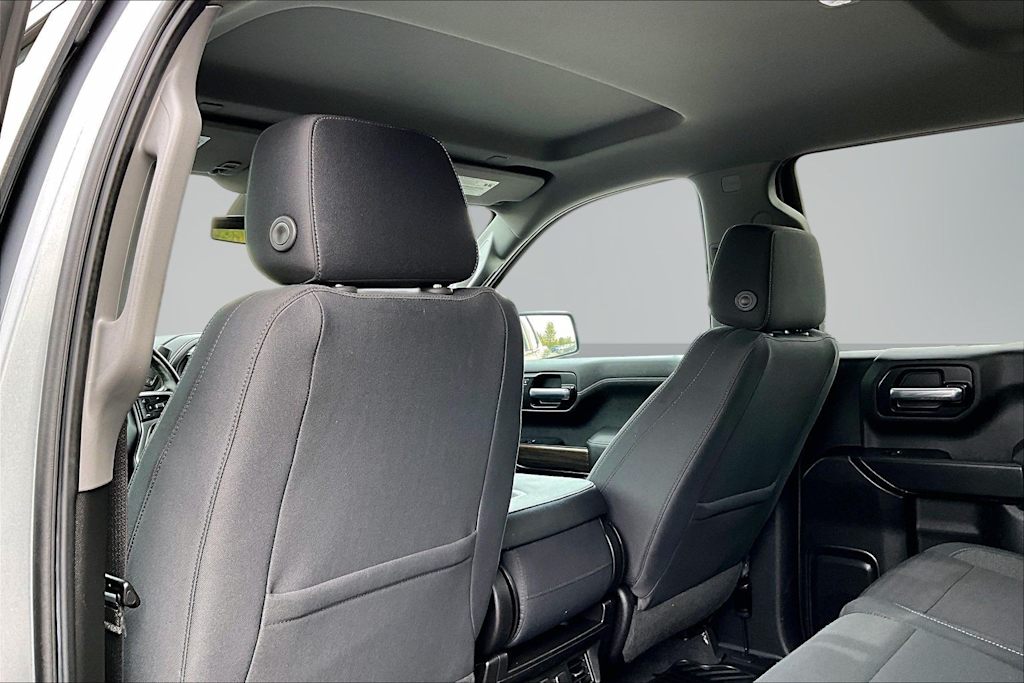 Thumbnail: 2020 Chevrolet Silverado 1500 - 13