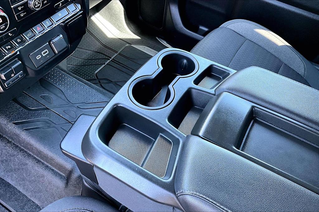 Thumbnail: 2020 Chevrolet Silverado 1500 - 15