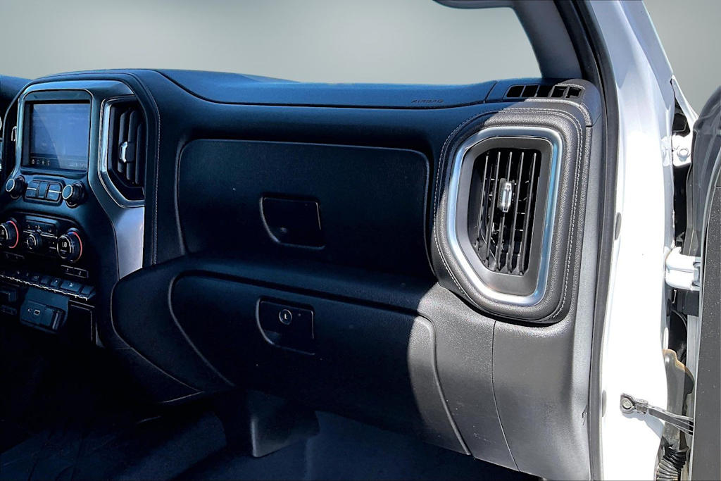 Thumbnail: 2020 Chevrolet Silverado 1500 - 23