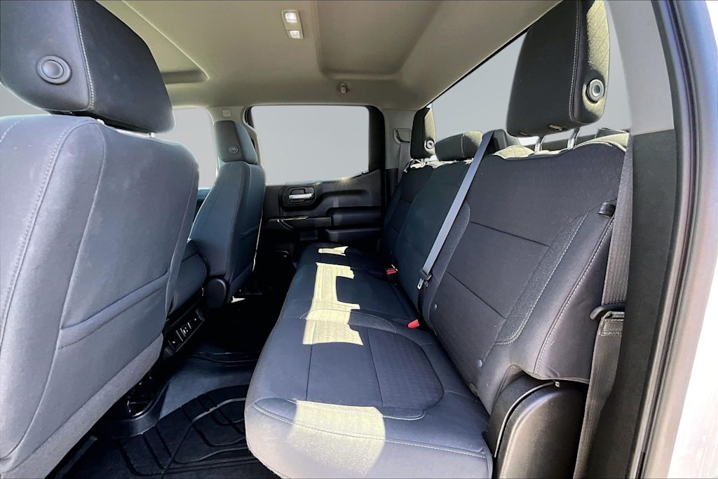 Thumbnail: 2020 Chevrolet Silverado 1500 - 29