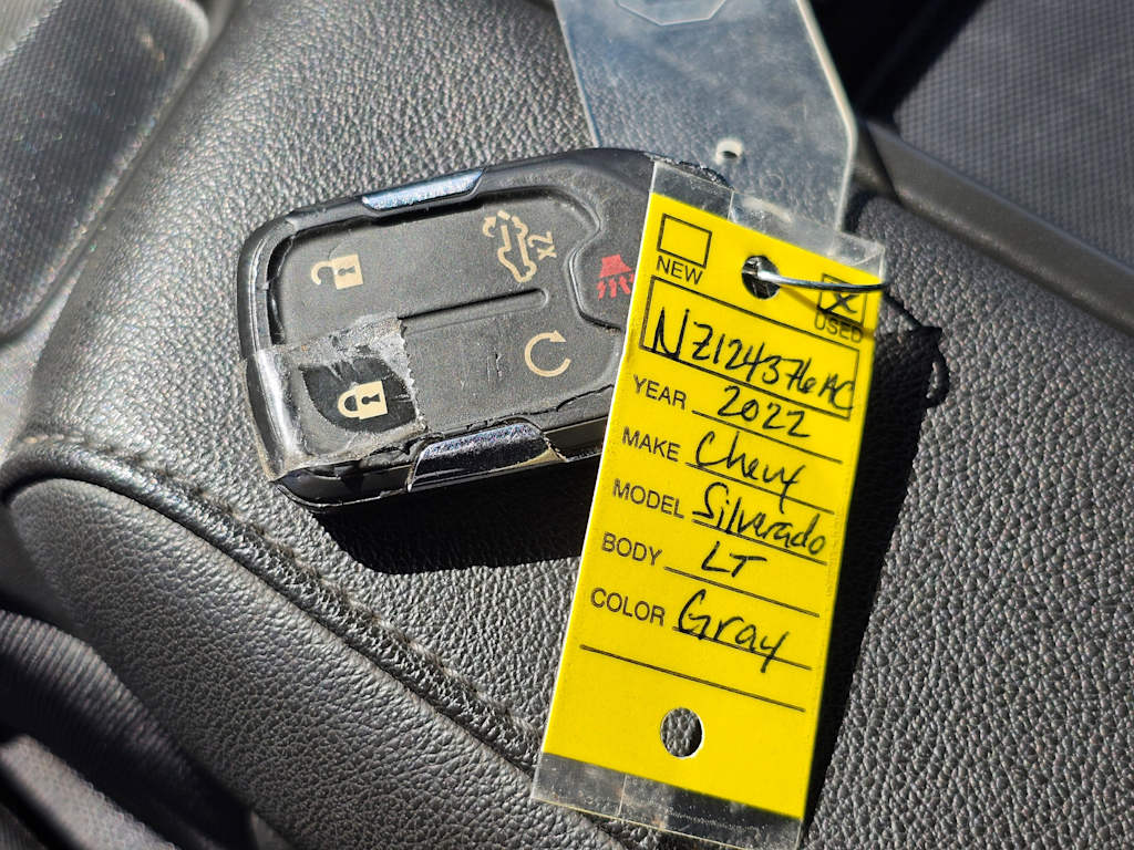 2022 Chevrolet Silverado 1500 LT 19