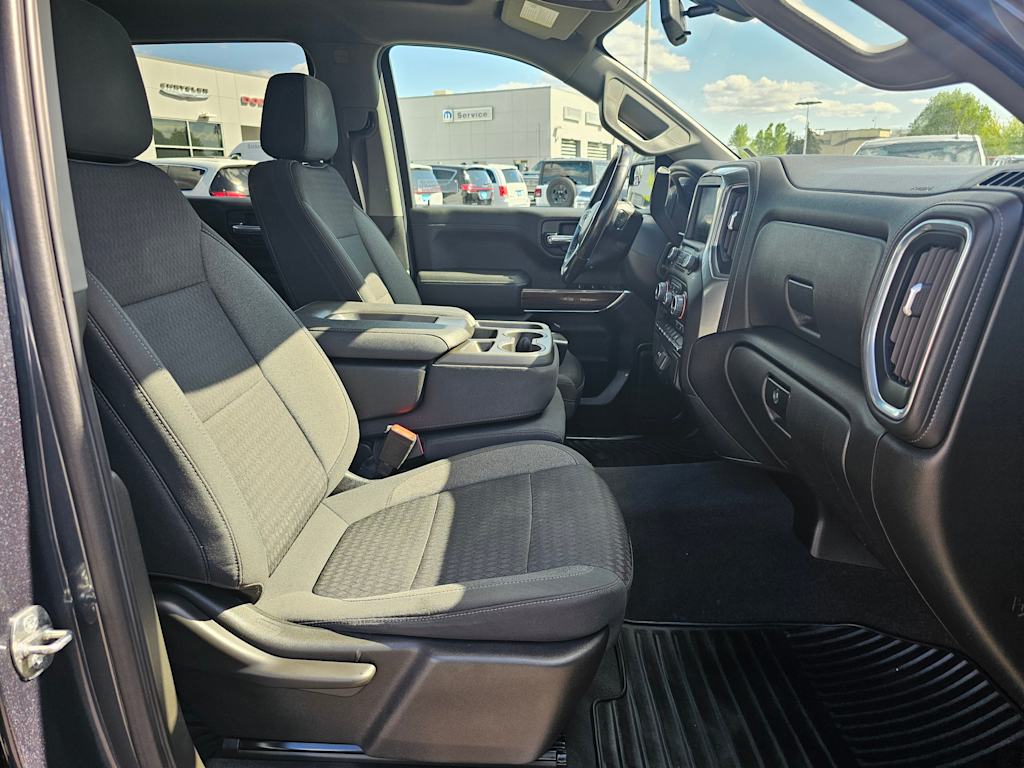 2022 Chevrolet Silverado 1500 LT 11