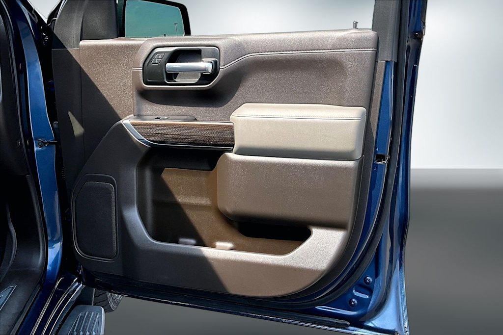 Thumbnail: 2019 Chevrolet Silverado 1500 - 27