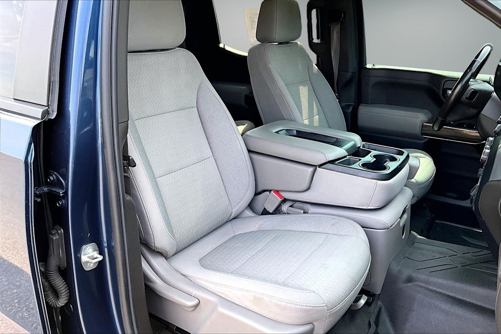 Thumbnail: 2019 Chevrolet Silverado 1500 - 12