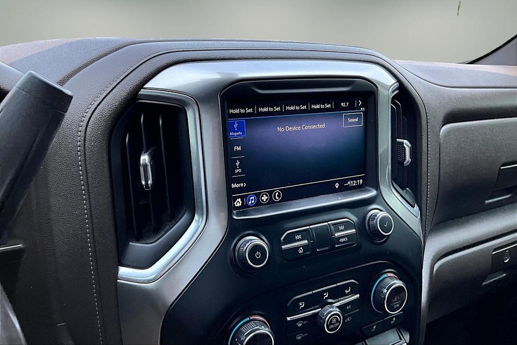Thumbnail: 2019 Chevrolet Silverado 1500 - 16