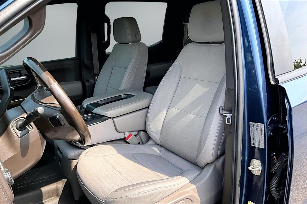 Thumbnail: 2019 Chevrolet Silverado 1500 - 11