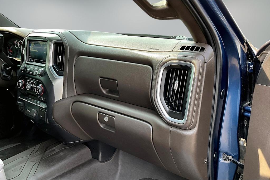 Thumbnail: 2019 Chevrolet Silverado 1500 - 15