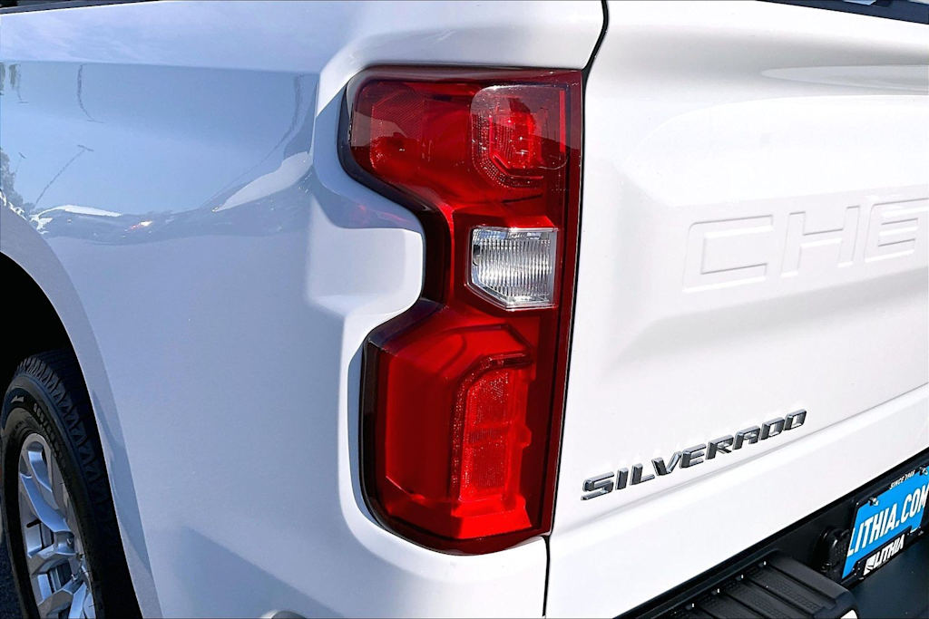 Thumbnail: 2020 Chevrolet Silverado 1500 - 31