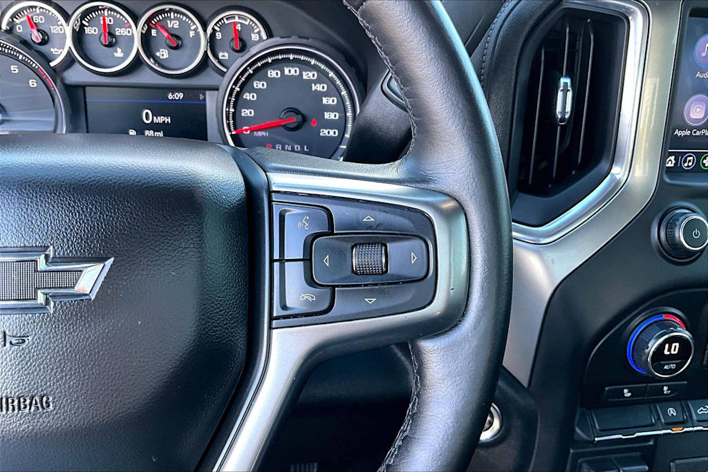 Thumbnail: 2020 Chevrolet Silverado 1500 - 25