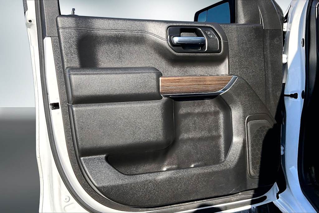 Thumbnail: 2020 Chevrolet Silverado 1500 - 27