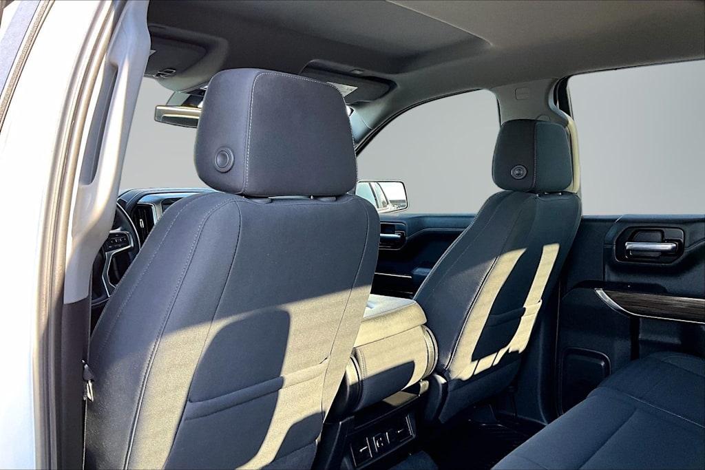Thumbnail: 2020 Chevrolet Silverado 1500 - 20