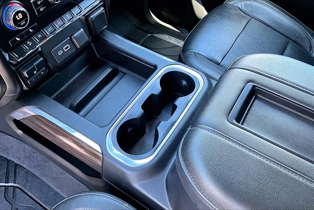Thumbnail: 2020 Chevrolet Silverado 1500 - 15