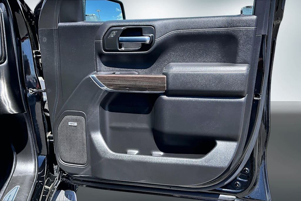 Thumbnail: 2020 Chevrolet Silverado 1500 - 27