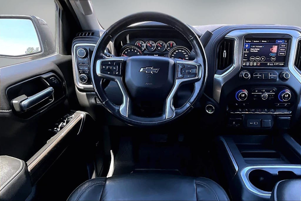 Thumbnail: 2020 Chevrolet Silverado 1500 - 13