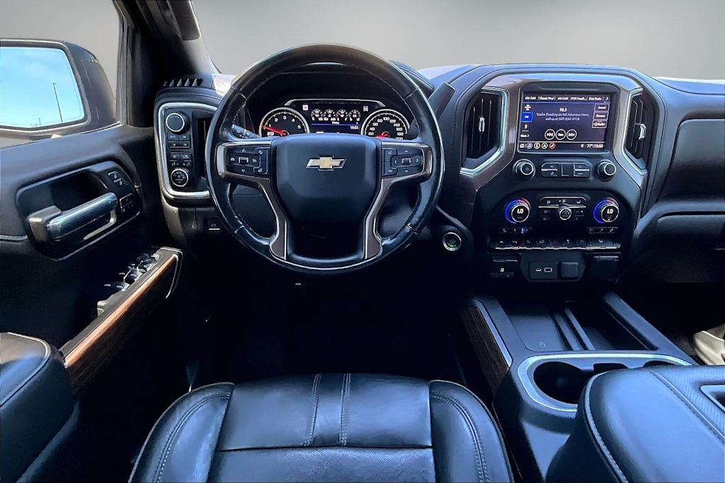 Thumbnail: 2019 Chevrolet Silverado 1500 - 13