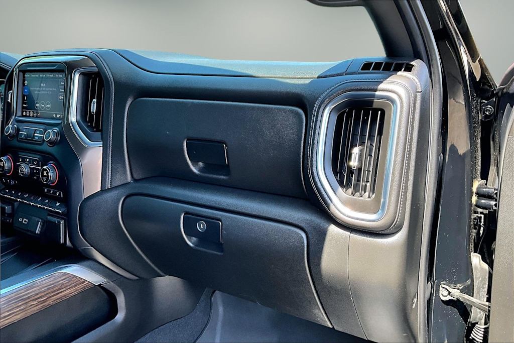 Thumbnail: 2019 Chevrolet Silverado 1500 - 21