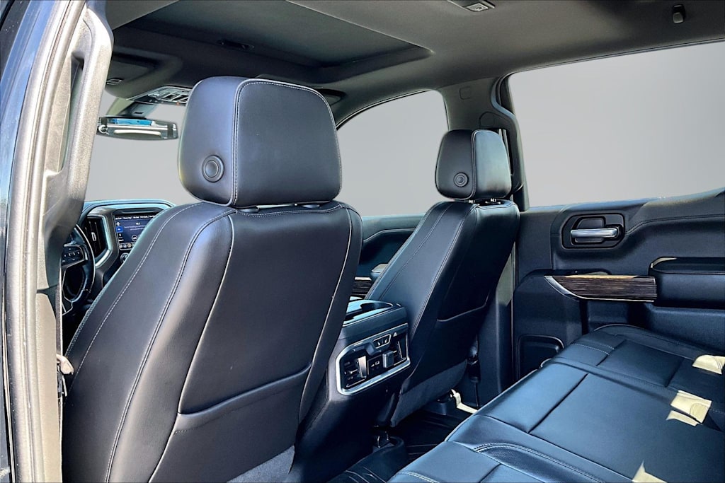Thumbnail: 2019 Chevrolet Silverado 1500 - 12