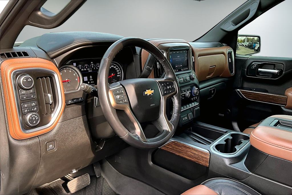 Thumbnail: 2022 Chevrolet Silverado 1500 - 2
