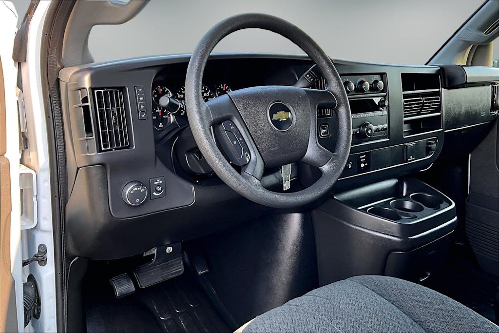 Thumbnail: 2025 Chevrolet Express - 2