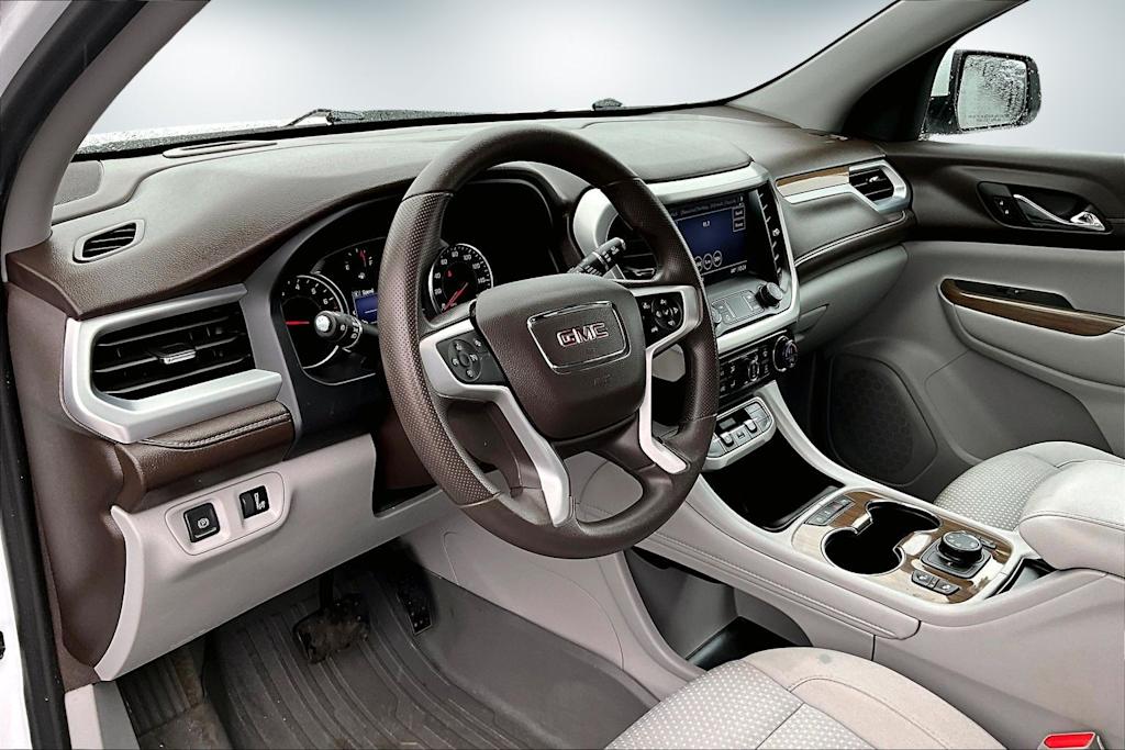 Thumbnail: 2023 GMC Acadia - 2