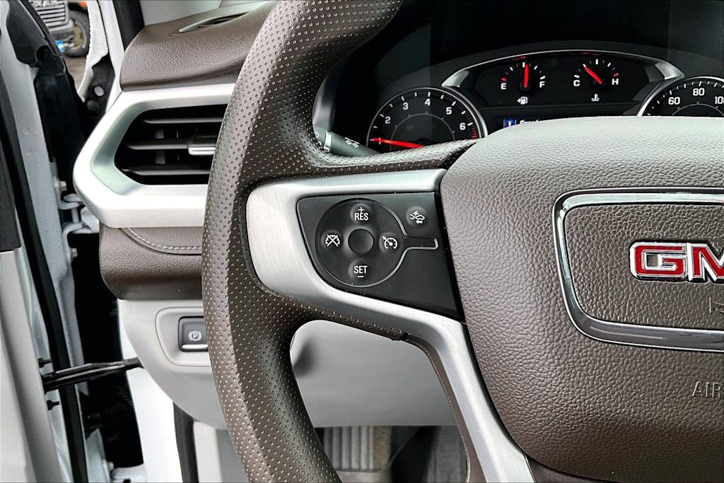 Thumbnail: 2023 GMC Acadia - 25