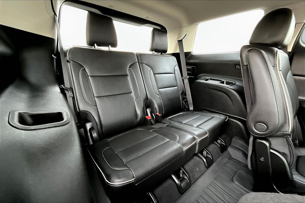 Thumbnail: 2023 GMC Acadia - 31