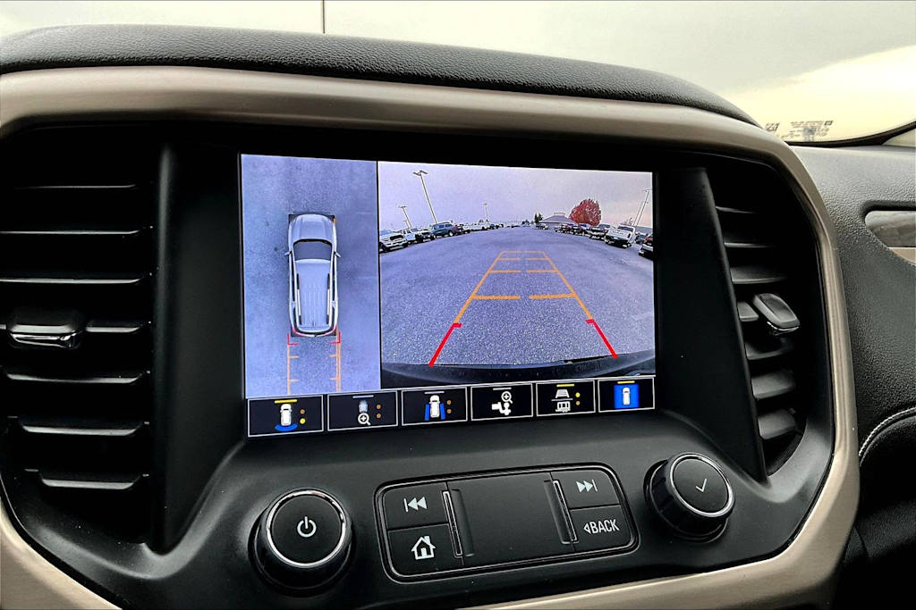 Thumbnail: 2023 GMC Acadia - 26