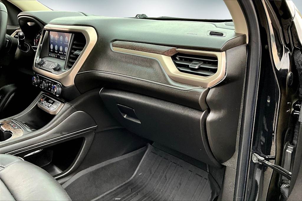 Thumbnail: 2023 GMC Acadia - 15