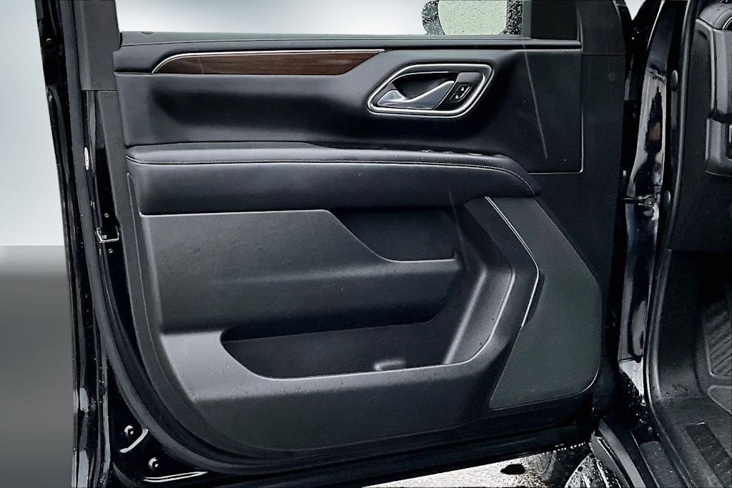 Thumbnail: 2023 GMC Yukon - 27