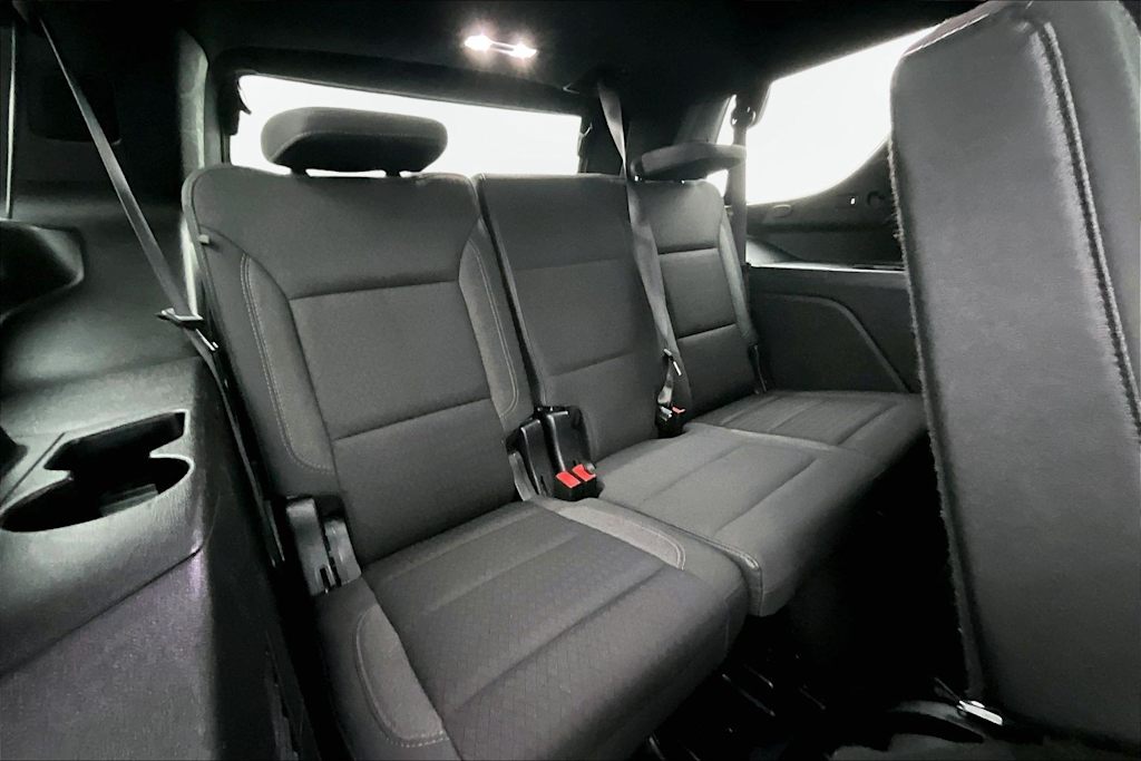 Thumbnail: 2023 GMC Yukon - 31